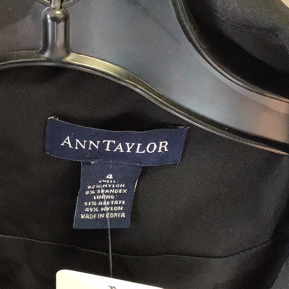 Coat - Picture 3 of 4